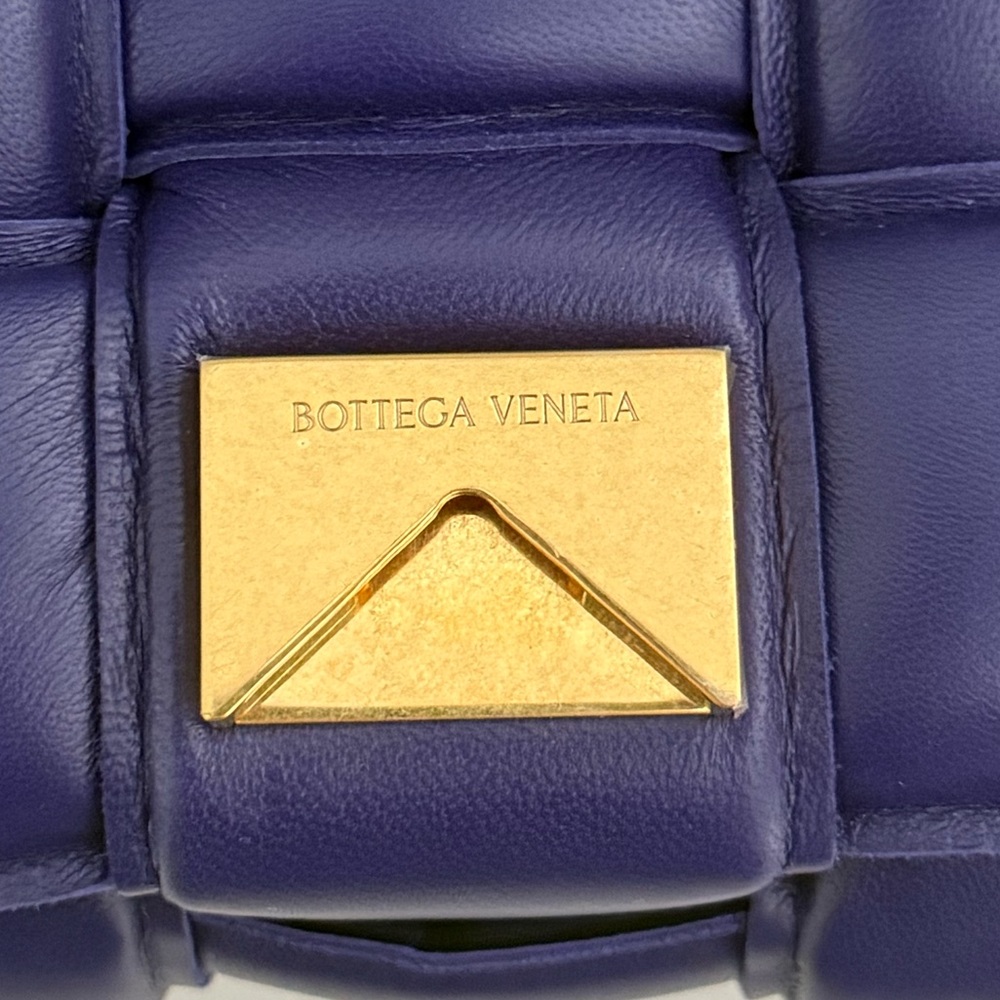 Bottega Veneta Lambskin Maxi Intrecciato Padded Chain Cassette Crossbody ~ NWOT - Picture 9 of 12